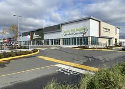 
                                	        Langley City Square
                                    