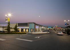 
                                	        Langley City Square
                                    