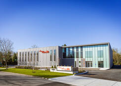 
                                	        Gateway 200th Street Business Park: Sun Glow Food Service
                                    