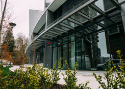 
                                	        River District - 4 Town Centre (Fynn)
                                    